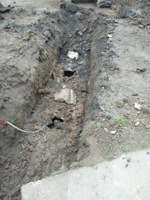 Opravy na rybochovném zařízení ve Staroměstských loukách jsou v plném proudu 11  