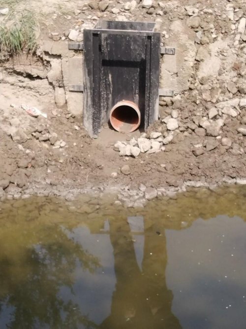 Opravy na rybochovném zařízení ve Staroměstských loukách jsou v plném proudu 7  